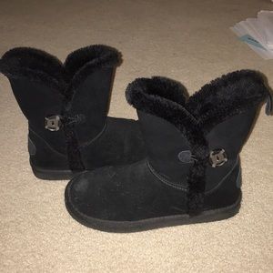 Short Black Fur Boots